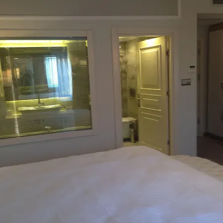 Hotel The Constantine 3*