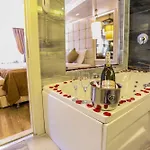 Otel The Constantine