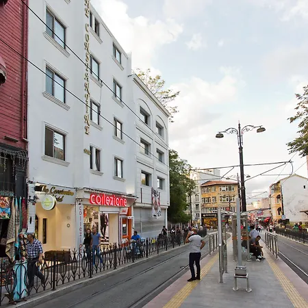 מלון The Constantine 3*