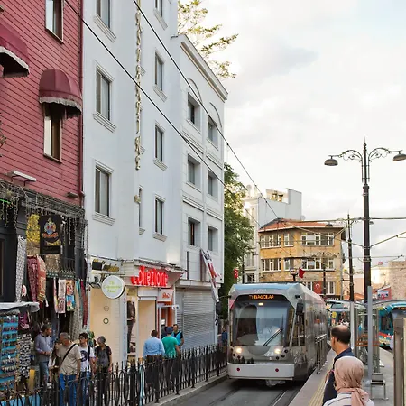 The Constantine מלון 3*