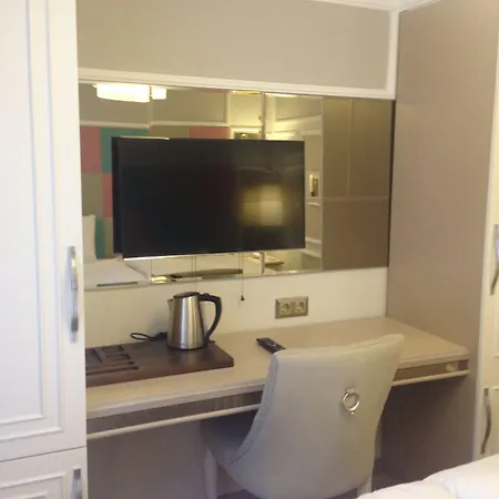 The Constantine Hotel 3*