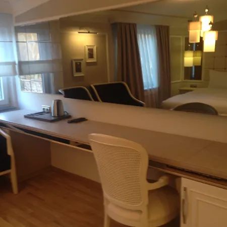 The Constantine איסטמבול