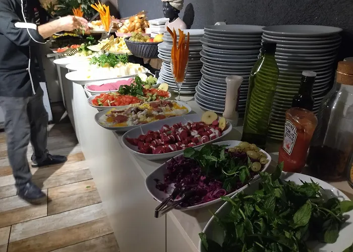 The Constantine מלון