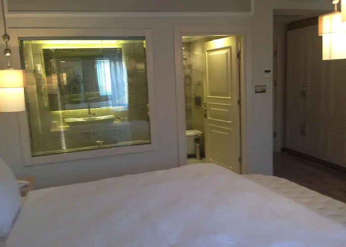 מלון The Constantine 3*