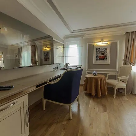 The Constantine Hotel 3*