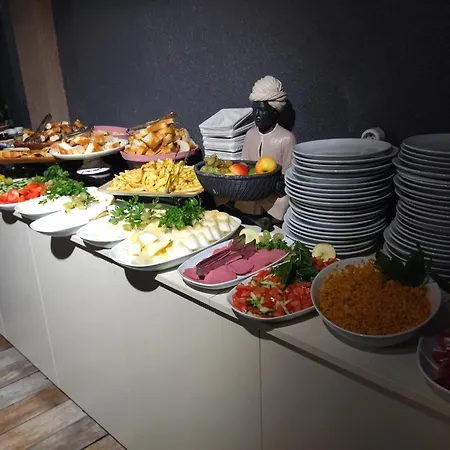 君士坦丁酒店 酒店 3*